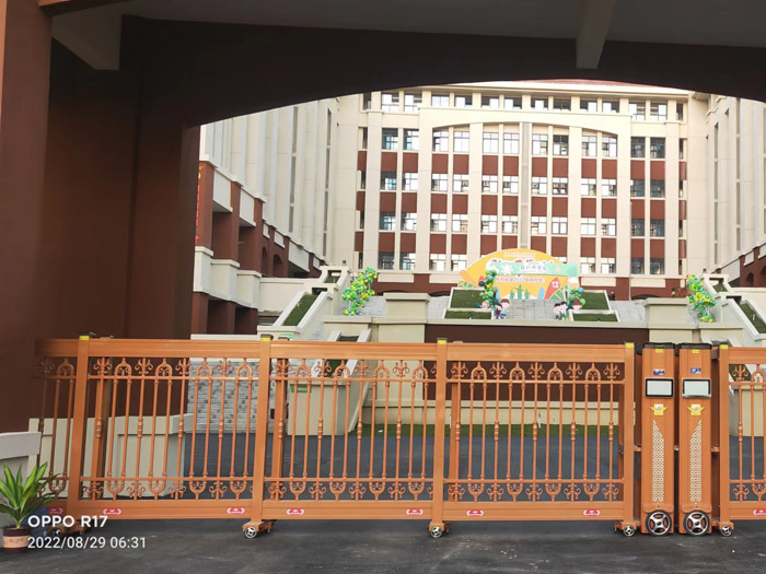 南寧青秀區(qū)第四初級(jí)中學(xué)